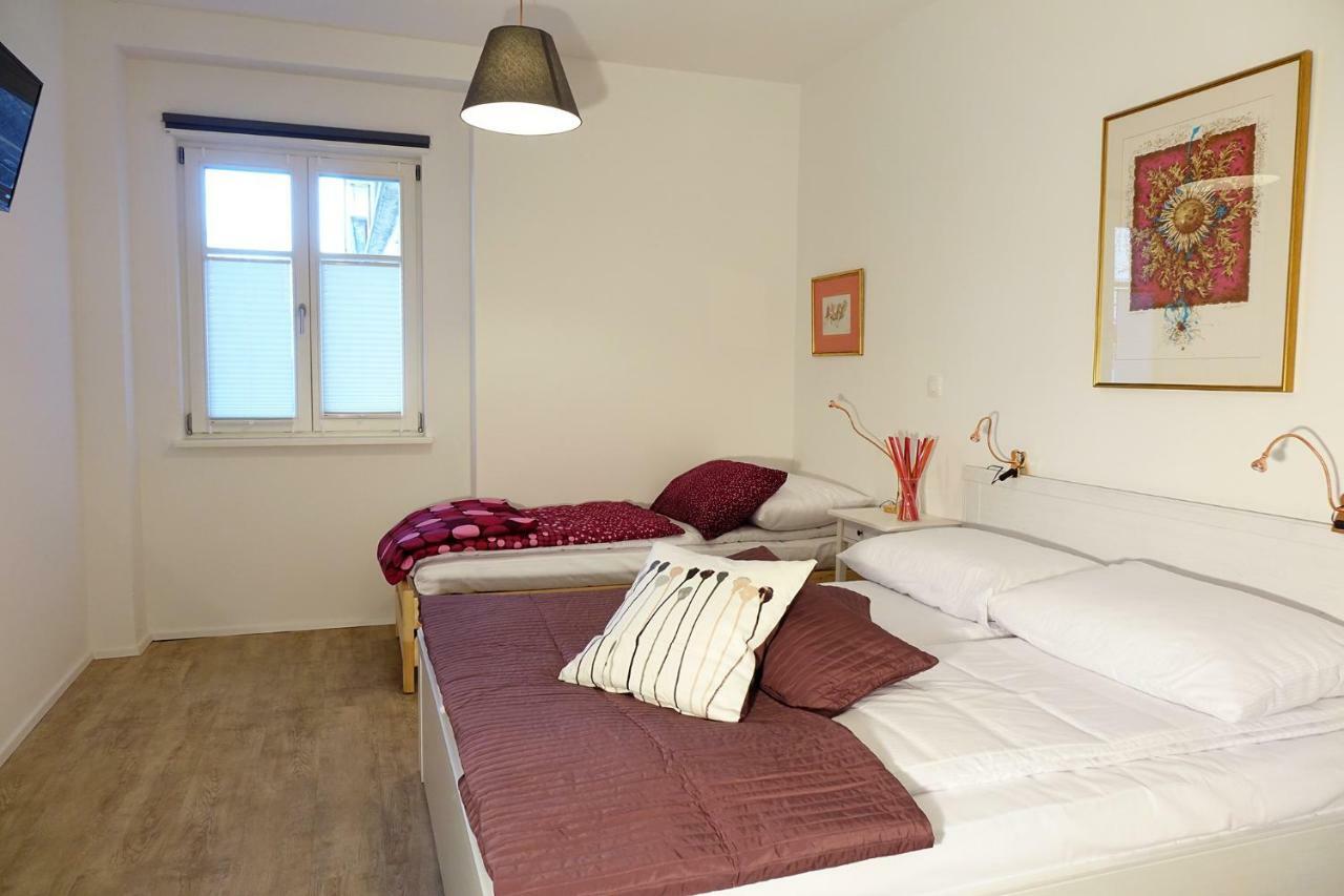 Central Apartments With Parking ลูบลิยานา ภายนอก รูปภาพ