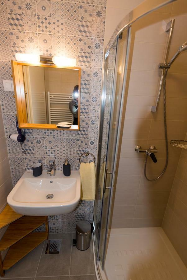 Central Apartments With Parking ลูบลิยานา ภายนอก รูปภาพ