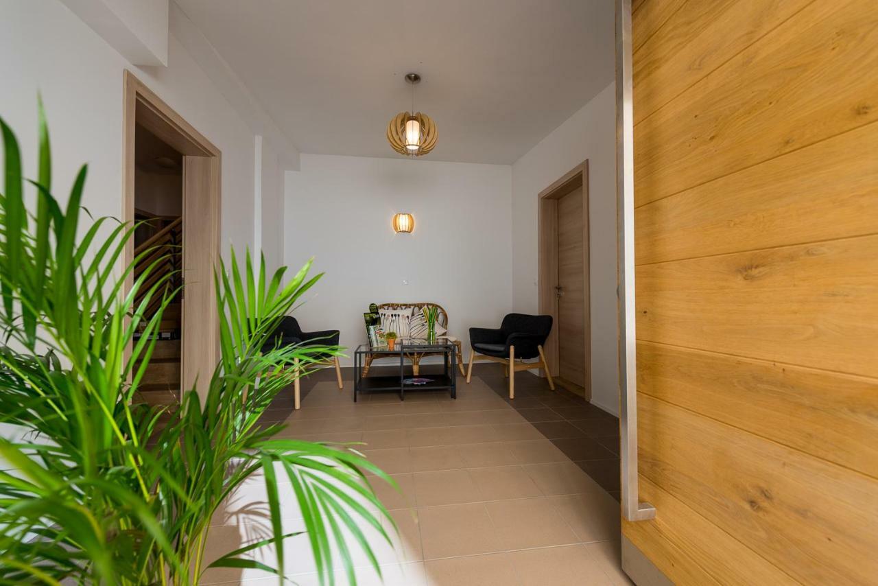 Central Apartments With Parking ลูบลิยานา ภายนอก รูปภาพ